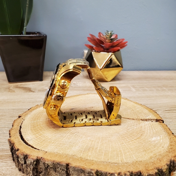 Invicta Pro Drive Watch - Picture 3 of 9